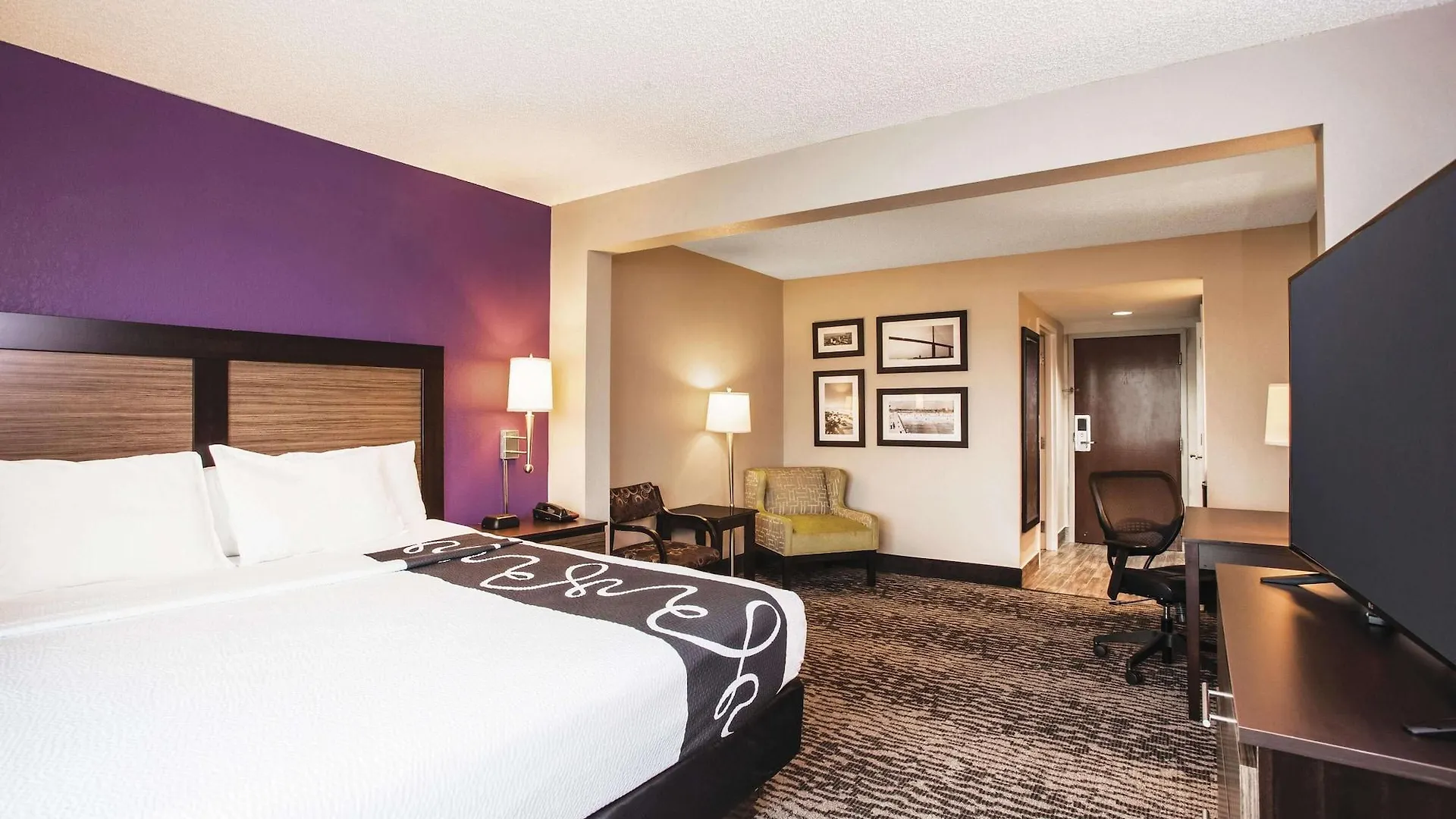 La Quinta By Wyndham Clearwater South Hotel