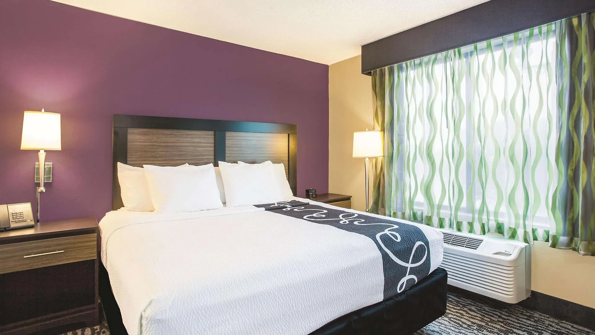 La Quinta By Wyndham Clearwater South Hotel